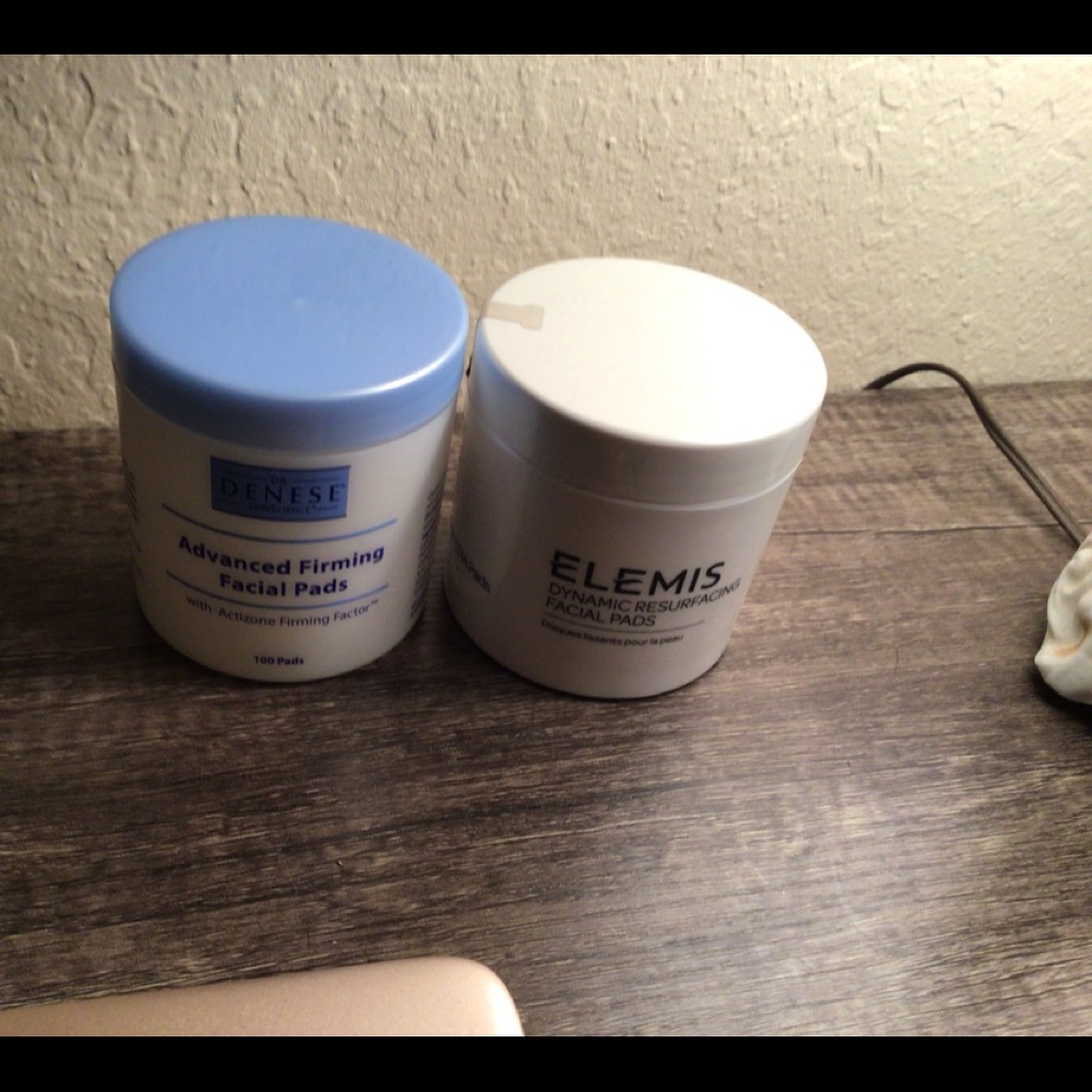 Elemis and Dr. Denese Facial Pads